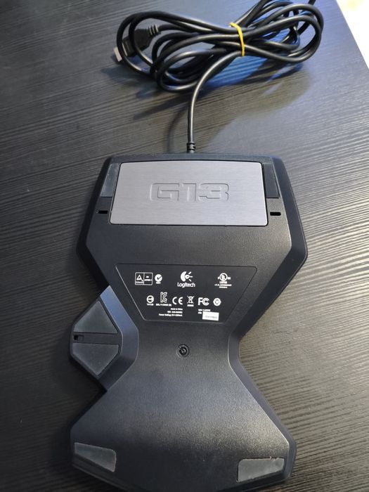 Vendo Logitech G13