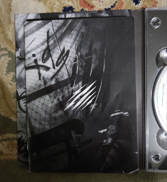 Stray Kids Scars. Японська версія. 2021 рік