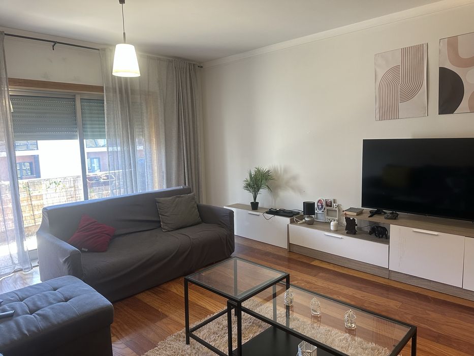 Quarto para arrendar