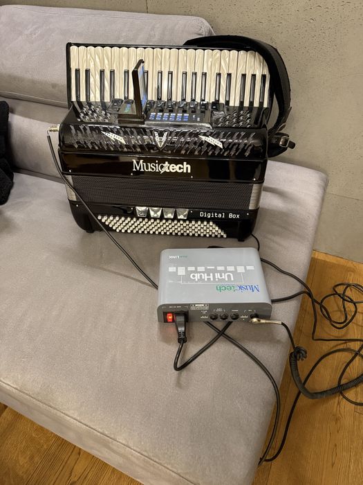 Akordeon musitech DIGITAL Box