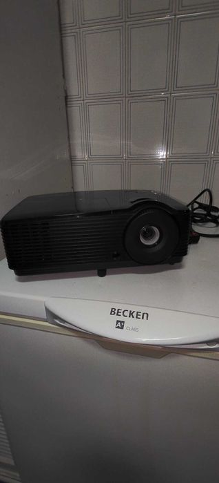 Projetor Optoma 720 p nativos