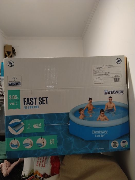 Vendo piscina insuflável