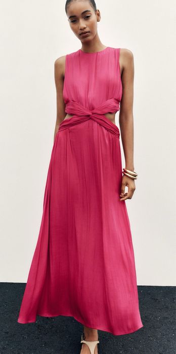 Sukienka długa malinowa z satyny Zara S