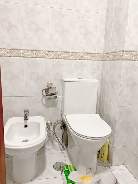 Quarto para arrendar em Trajouce