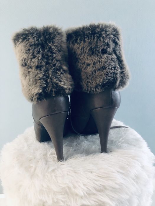MORGAN buty r. 38 kozaki z futerkiem, na szpilce, botki
