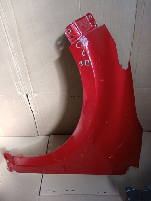 Błotnik przedni lewy 1g3 TOYOTA YARIS IV 6x1