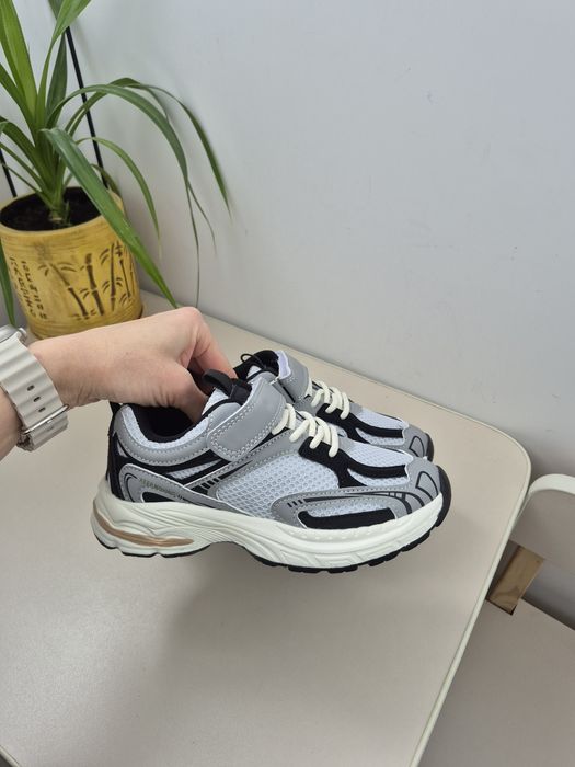 Крутезні кросівки для хлопця,для підлітка 26 - 37 розмір