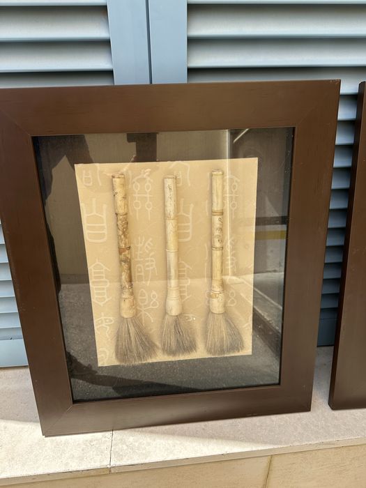 Pincel de caligrafia chinesa emoldurado