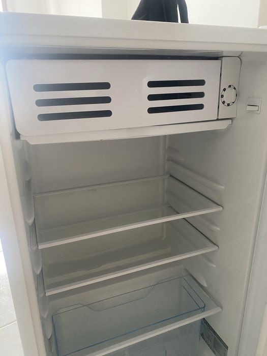 Frigororifico Mini Com Congelador Jocel JF-85