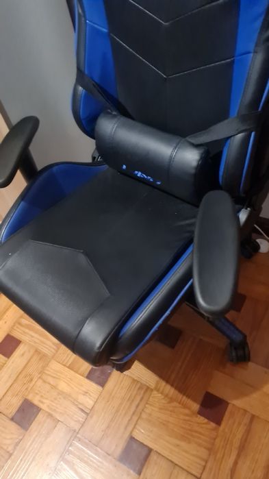 Cadeira gaming marca DRIFT.