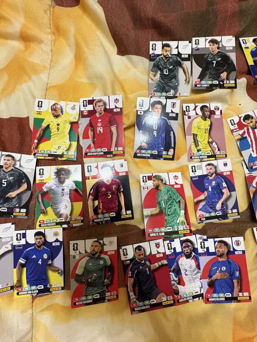 Карточки футбол футболистов Чемпионат мира по футболу 2026  panini Adrenalyn xl чемпионат мира чм-2026 звичайні обычные карточки
