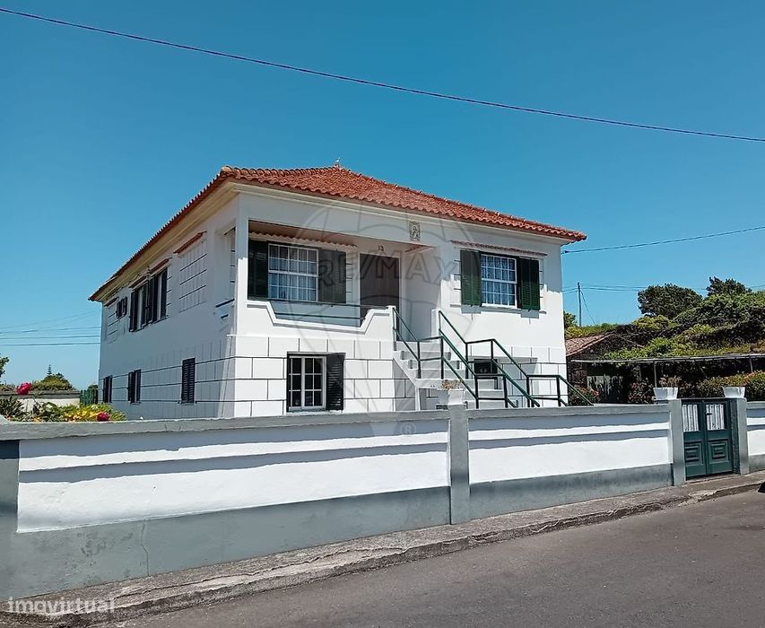 Moradia T6 para venda