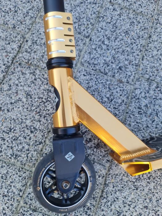 Hulajnoga Freestyle Street Surfing RIPPER  Gold