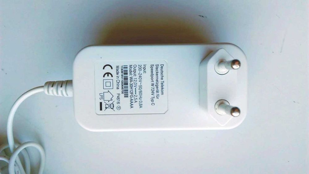 Блок питания(адаптер) 12В 2.5А 30ВТ Deutsche Telekom UP0301H-12PE