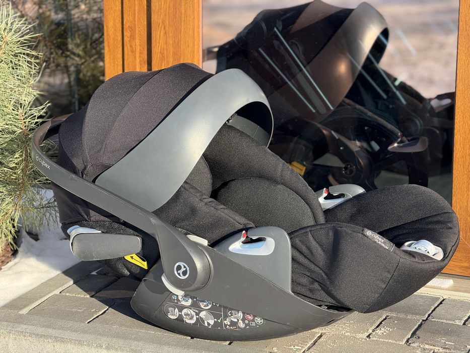Автолюлька / автокрісло Cybex cloud Z i-Size+