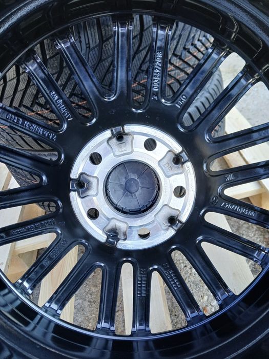 Komplet nowe koła zimowe mercedes w206 c-klasa 225/45r18 michelin MO