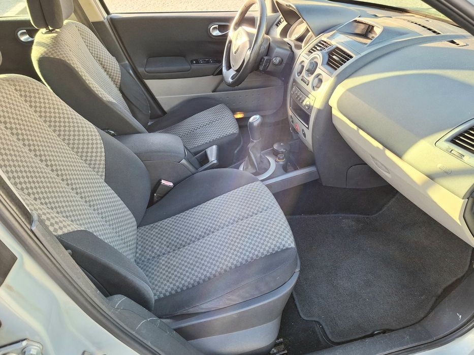 Renault Megane Break 1.5 Diesel              139 mil km