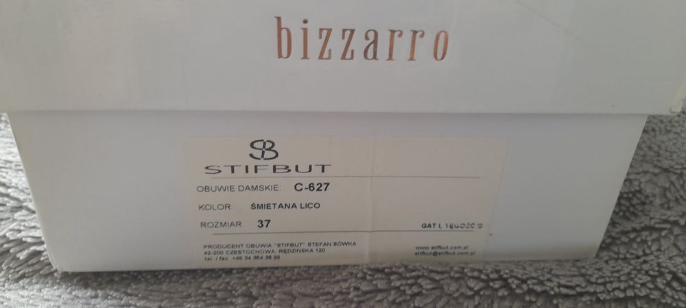 Czułenka damskie kremowe roz. 37