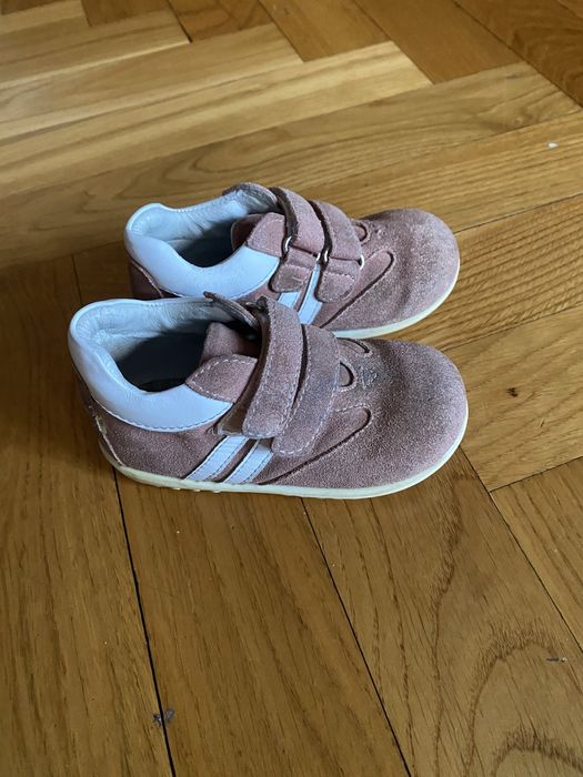 Buty emel półbuty 23