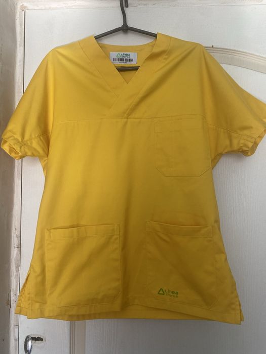 Медична кофта Молдова