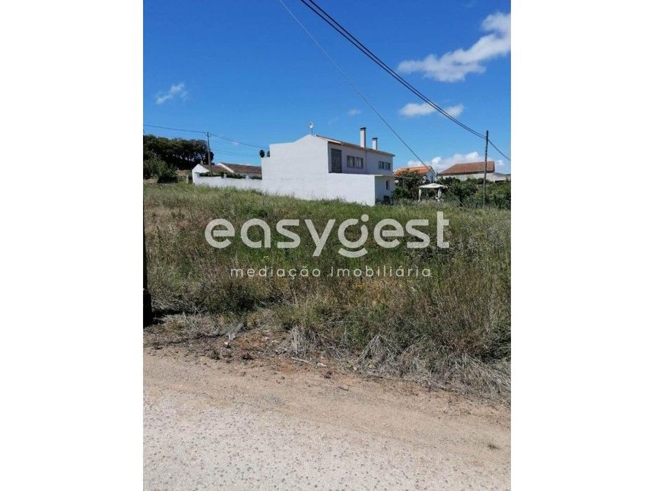 Excelente Terreno Urbano para Quintinha ou Loteamento - Bombarral