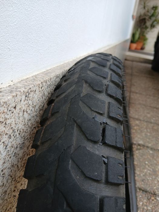 Pneu usado Mitas E-07 21