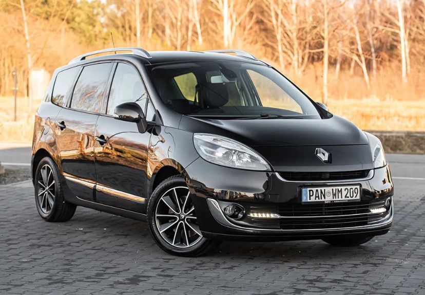 Renault Grand Scenic 2013 дизель 2.0 dCi (160к/с) BOSE