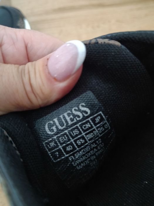 Buty Guess moxea 40 czarne sneakersy