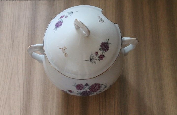 Сервиз чашки блюдца чайник