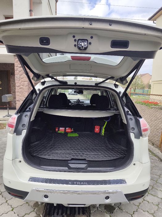 Автомобіль Nissan x trail t32 , 2016 рік 4х4