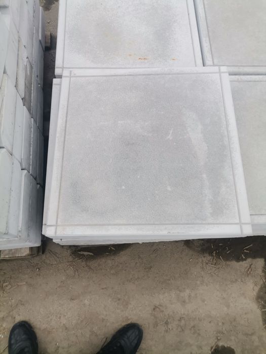 Плита армована 55×55×6см.