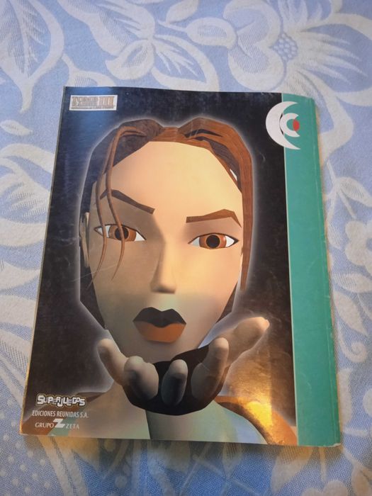Vendo revista/guia do jogo Tomb Raider 3