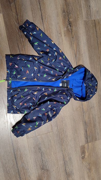 Куртка дитяча на теплу погоду восені чи навесні. Вітровка на флісі.