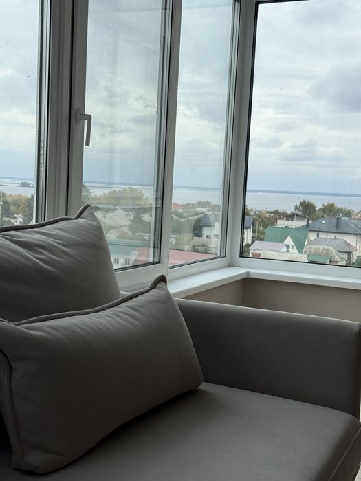 3-кімнатна квартира з видом на Дніпро, два санвузла