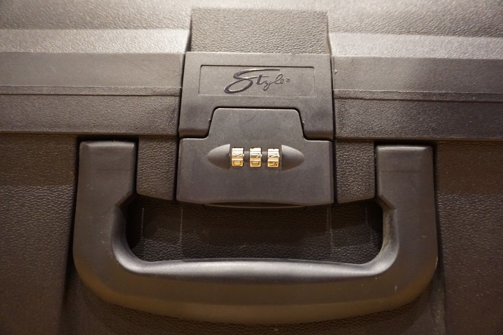 Walizka podróżna duża