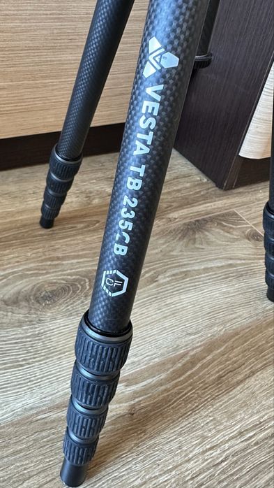 Statyw fotograficzny Vanguard  Vesta TB 235CB carbon