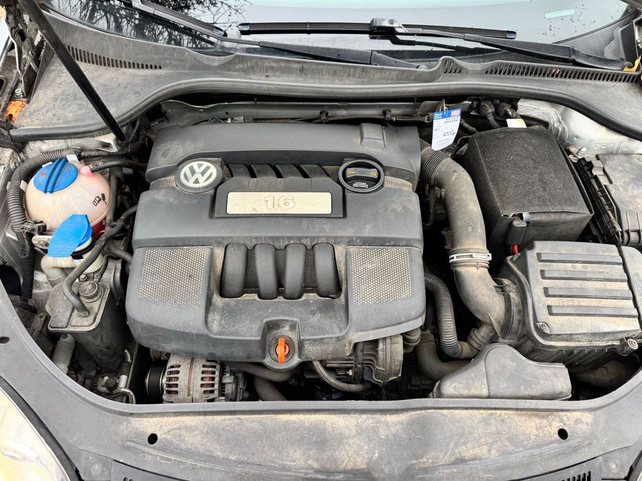 VW Golf V 1.6 MPI Idealny stan