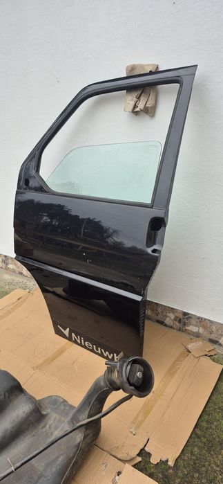 T4 VW двері запчастини 2001 рік t4 Т4