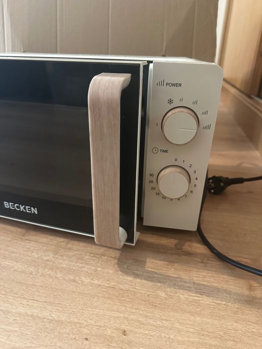 Microondas Becken
