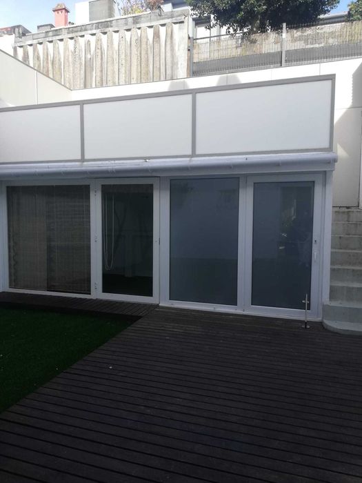 Moradia T2 equipada em Ramalde (Vilarinha/Fonte da Moura)