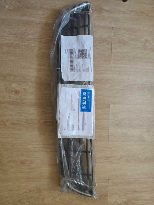 Para-choques grelha central do Volkswagen golf 6