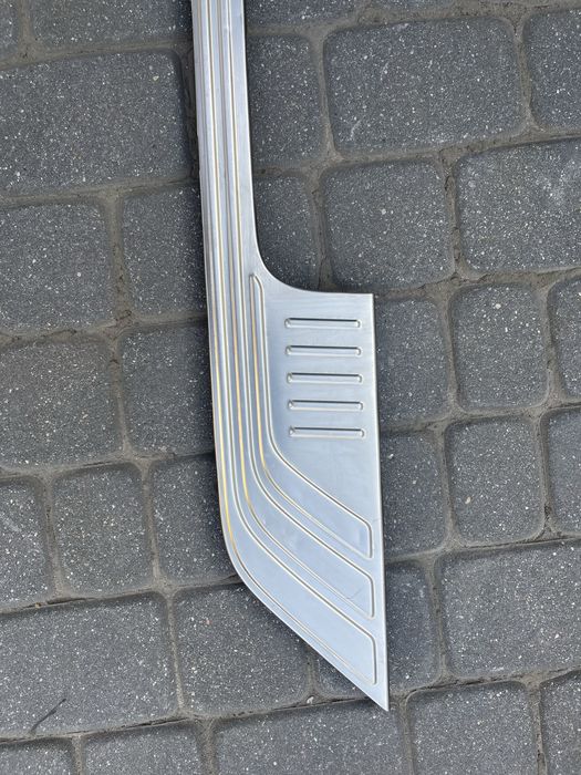 V klasa w447 vito chrom listwa progowa tylna prog stopien