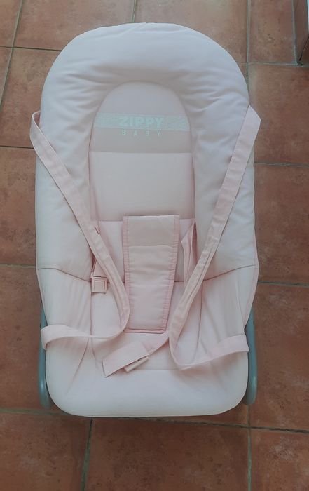 Espreguiçadeira para menina