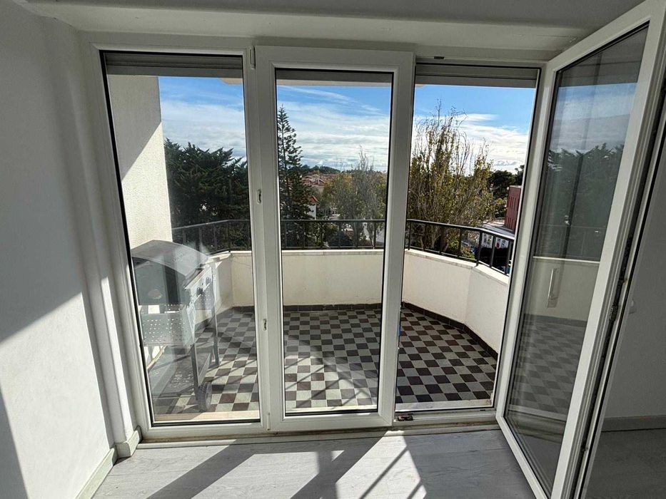 Apartamento t2 com Parqueamento à venda Cascais