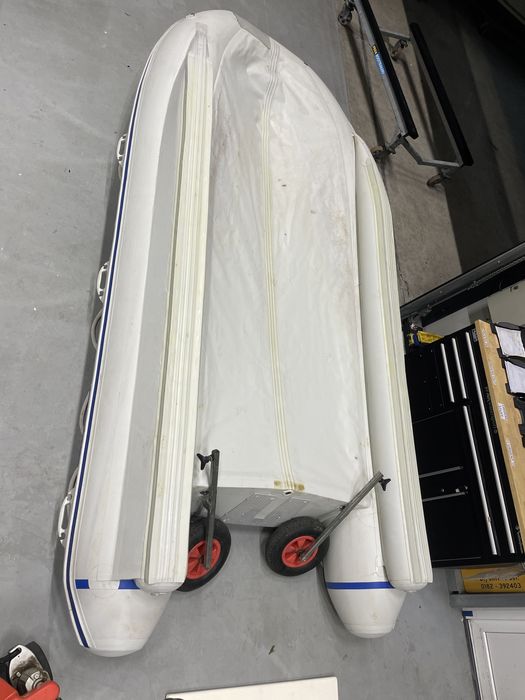 Ponton Lodestar 430