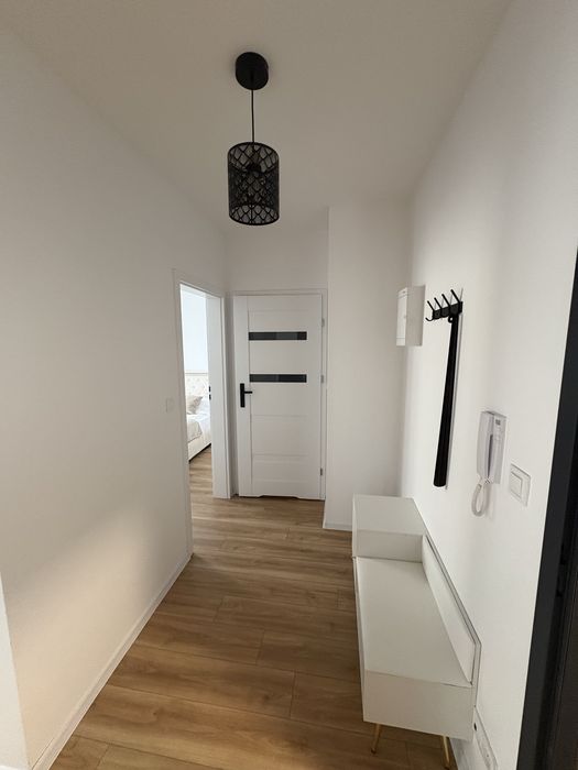 Mieszkanie 2-pokojowe z balkonem, garażem i komórką lokatorską – Olsztyn
