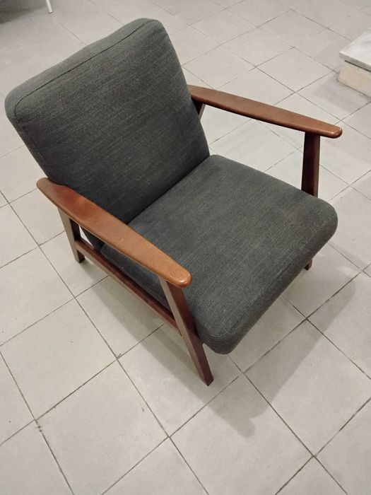 duas Poltronas EKENÄSET