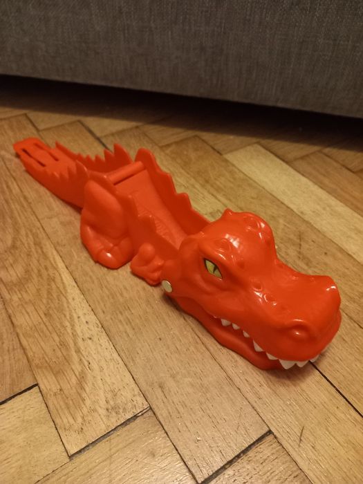 Hot Wheels city dino starter