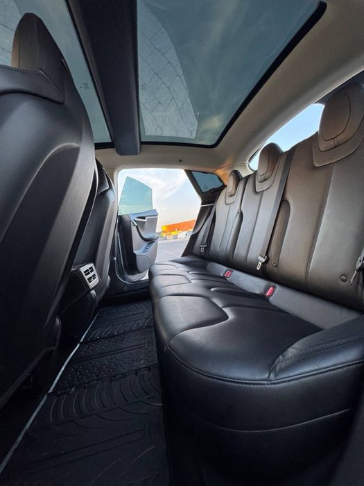 Tesla Model S 85 kWh