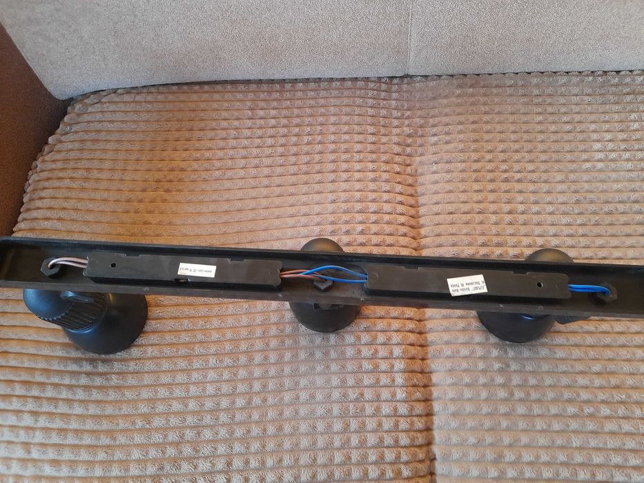 Kinkiet trójramienny klasyczny